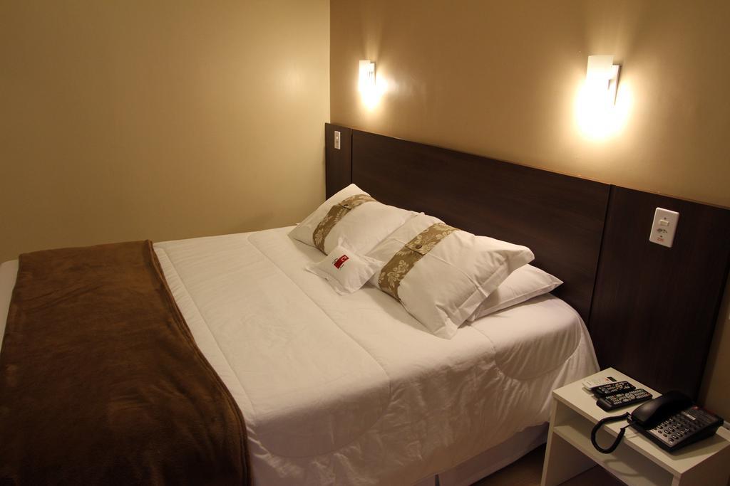 Hotel Curi Executive Пелотас Номер фото