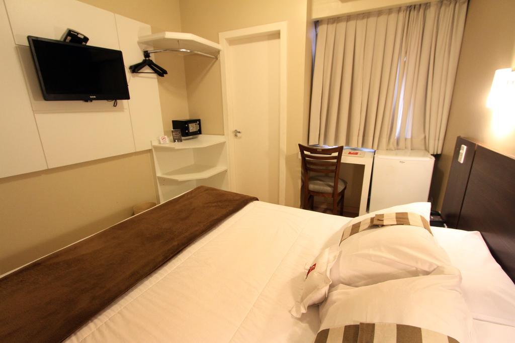 Hotel Curi Executive Пелотас Номер фото